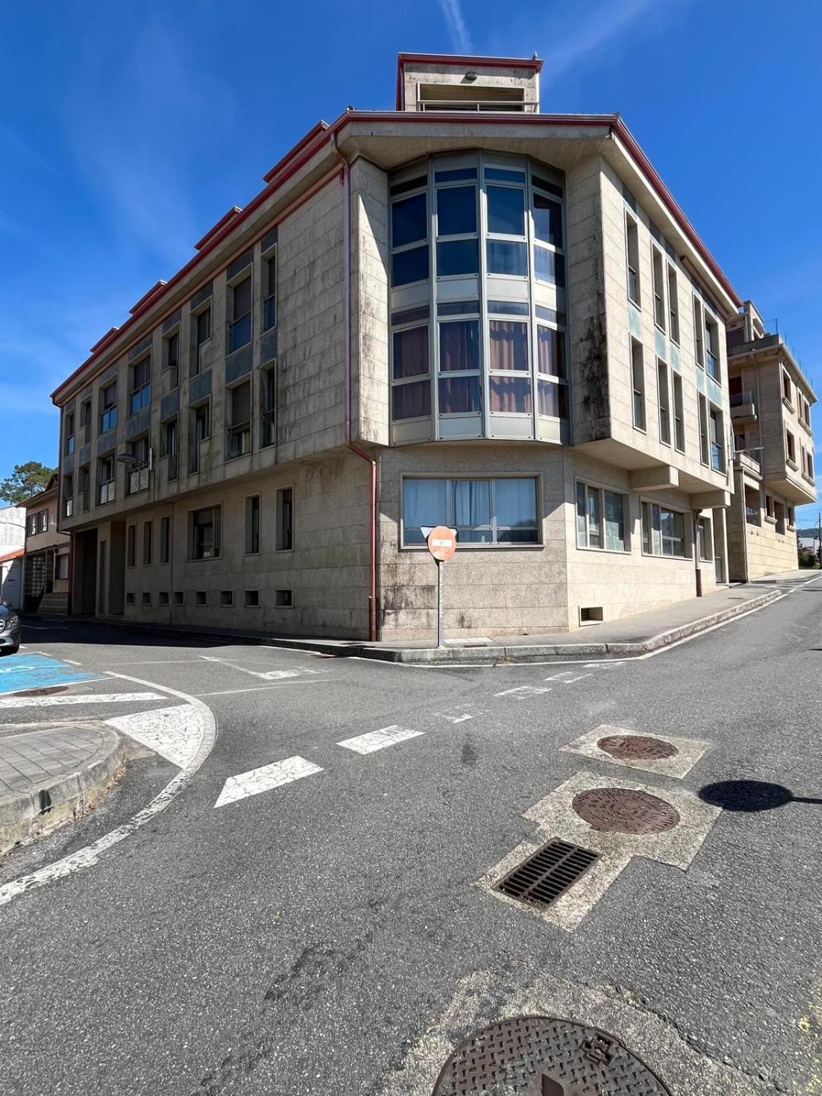 サンシェンショPiso Portonovo Baltarアパートメント エクステリア 写真